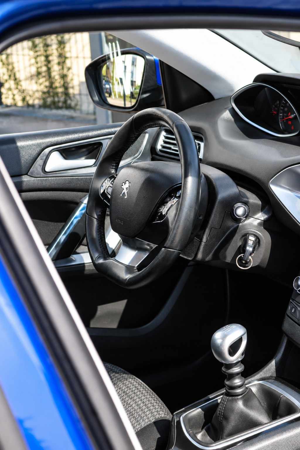 peugeot-308-2018-diesel-1499cc