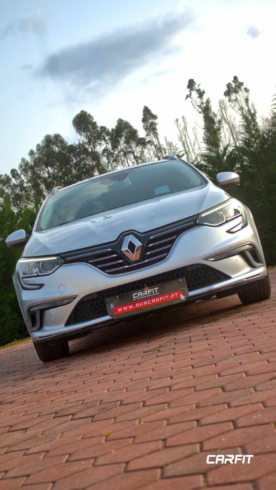 renault-megane-sport-tourer-2020-diesel-1461cc