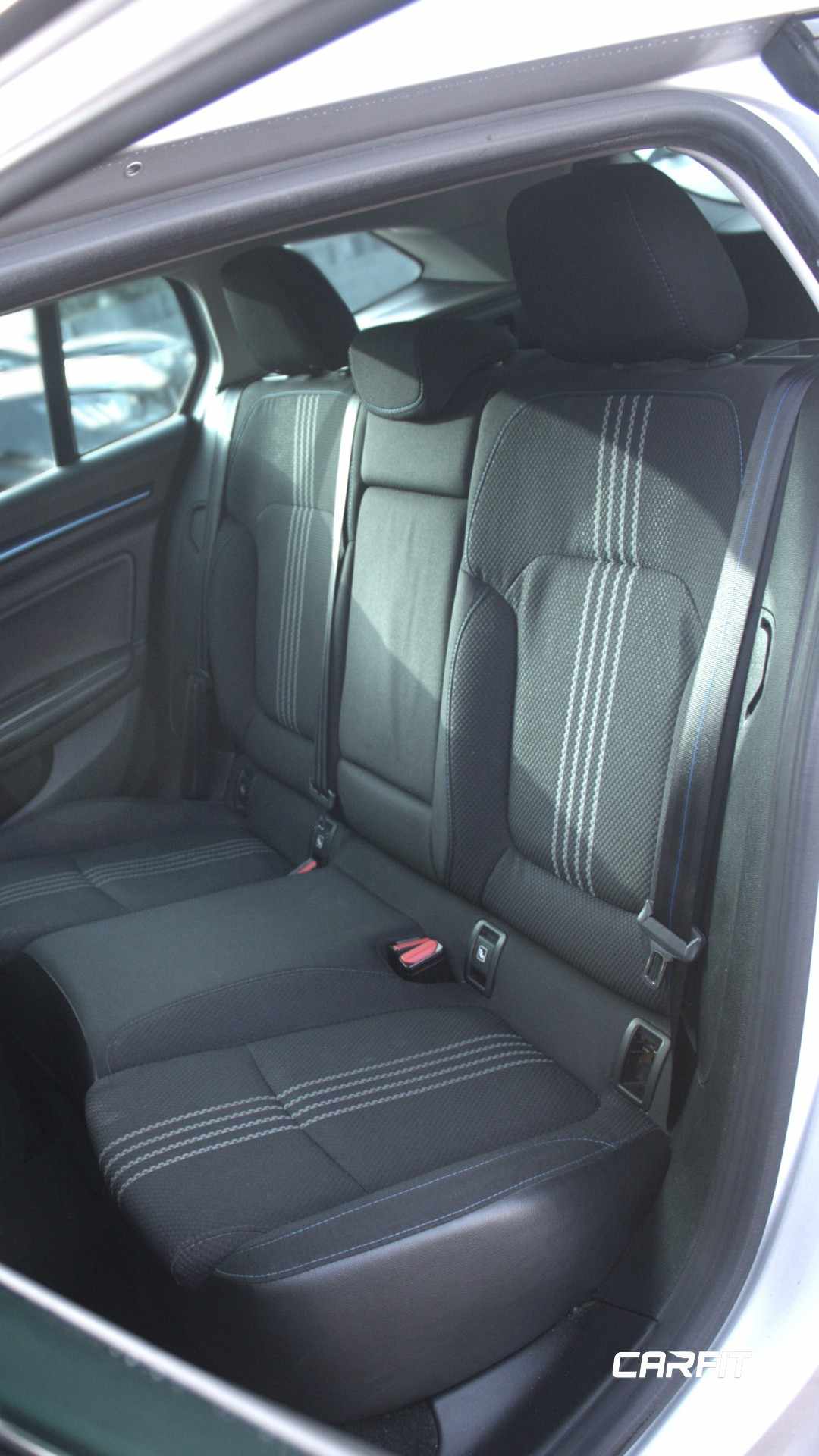 renault-megane-sport-tourer-2020-diesel-1461cc
