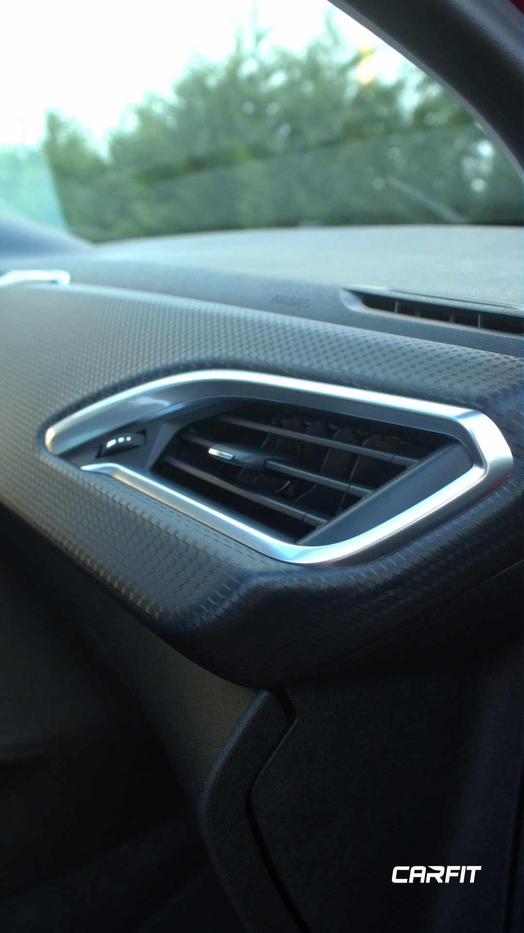 peugeot-2008-2018-gasolina-1199cc
