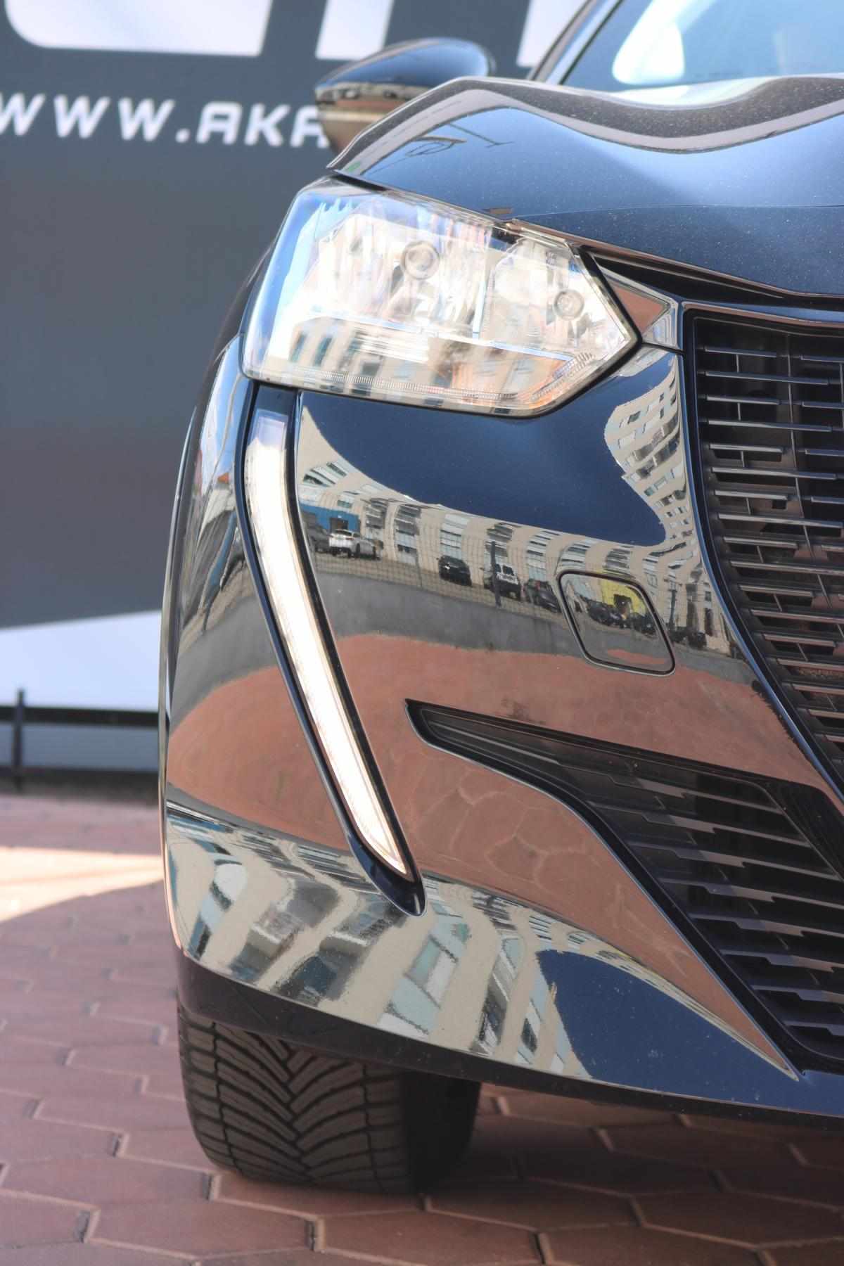 peugeot-208-2023-eletrico-0cc