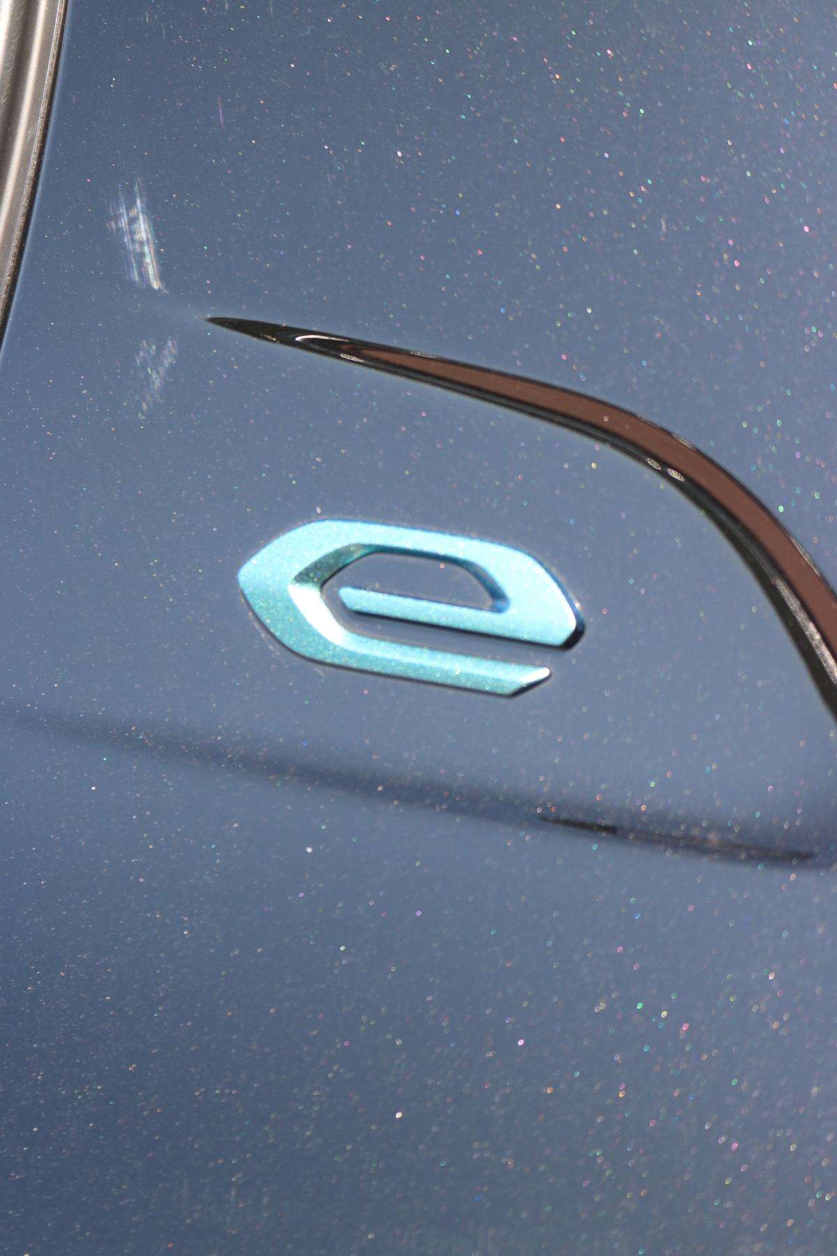 peugeot-208-2023-eletrico-0cc