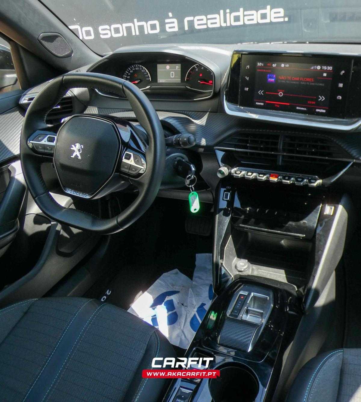 peugeot-2008-2023-gasolina-1199cc