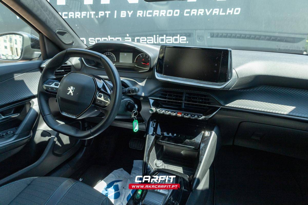 peugeot-2008-2023-gasolina-1199cc