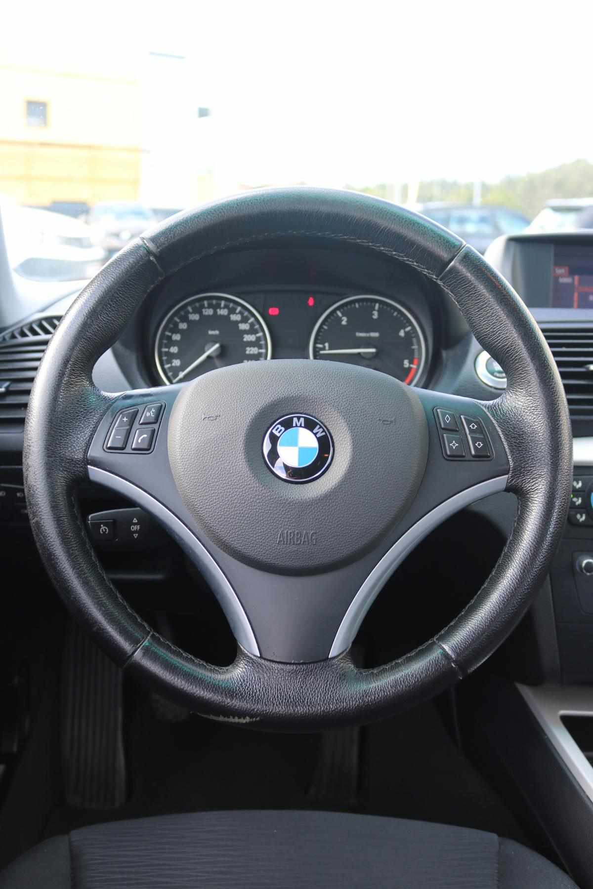 bmw-serie-1-2009-diesel-1995cc