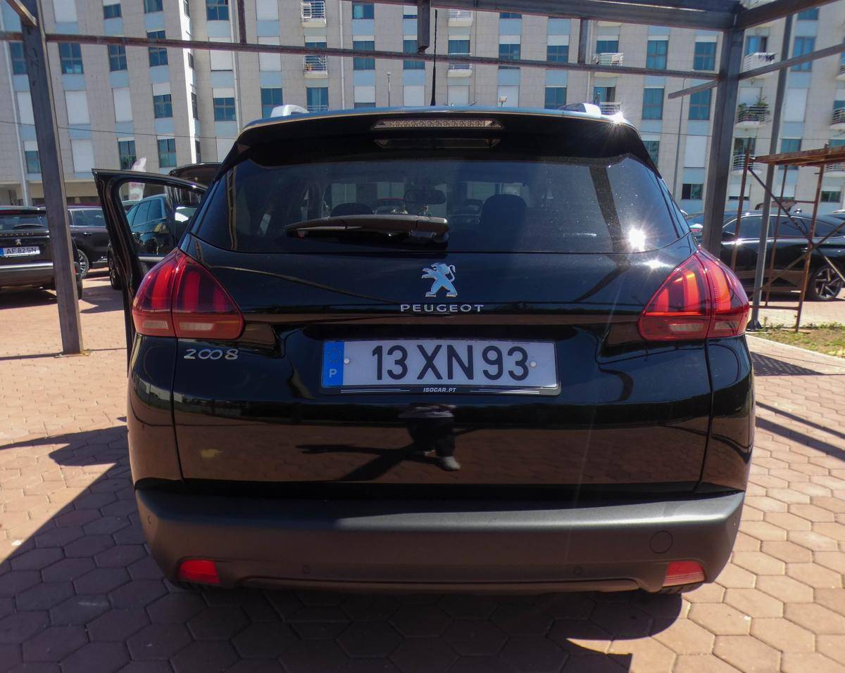 peugeot-2008-2019-diesel-1499cc