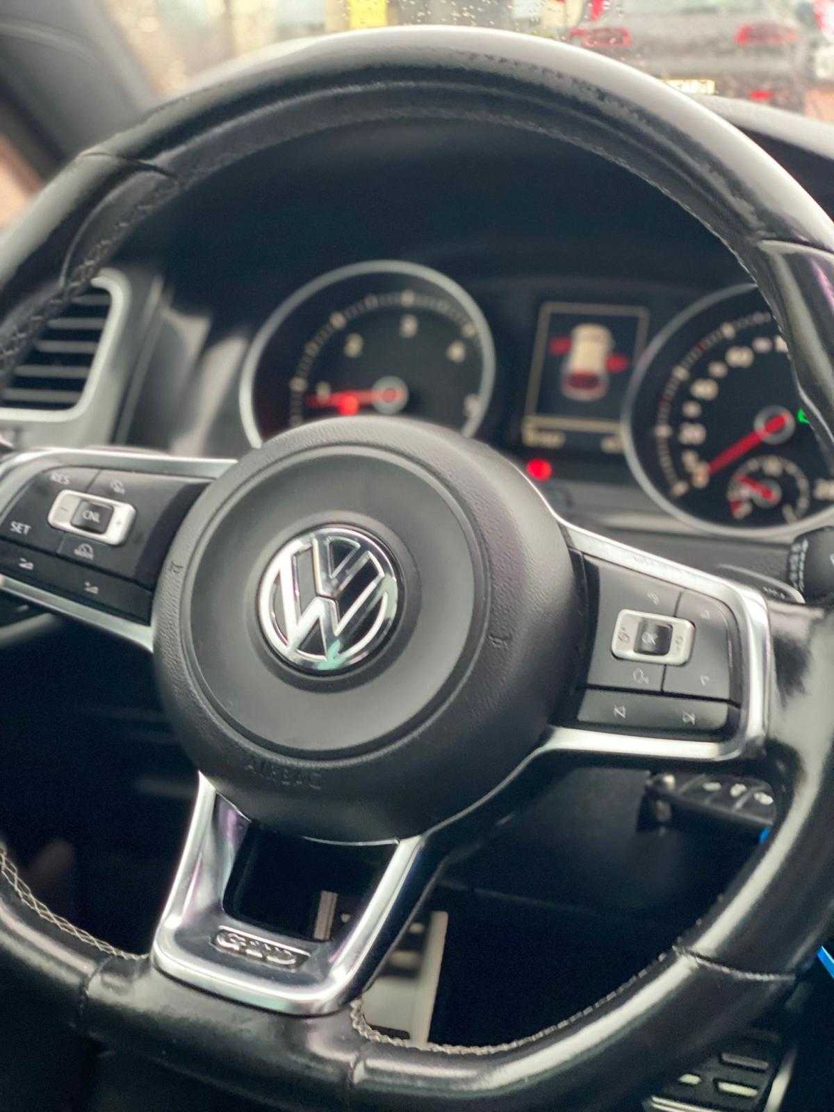 volkswagen-golf-2016-diesel-1968cc
