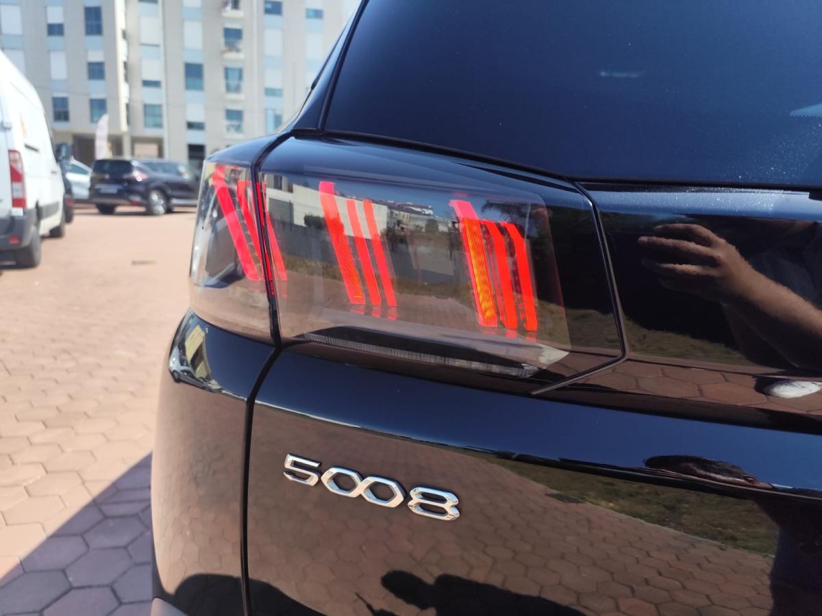 peugeot-5008-2021-diesel-1499cc
