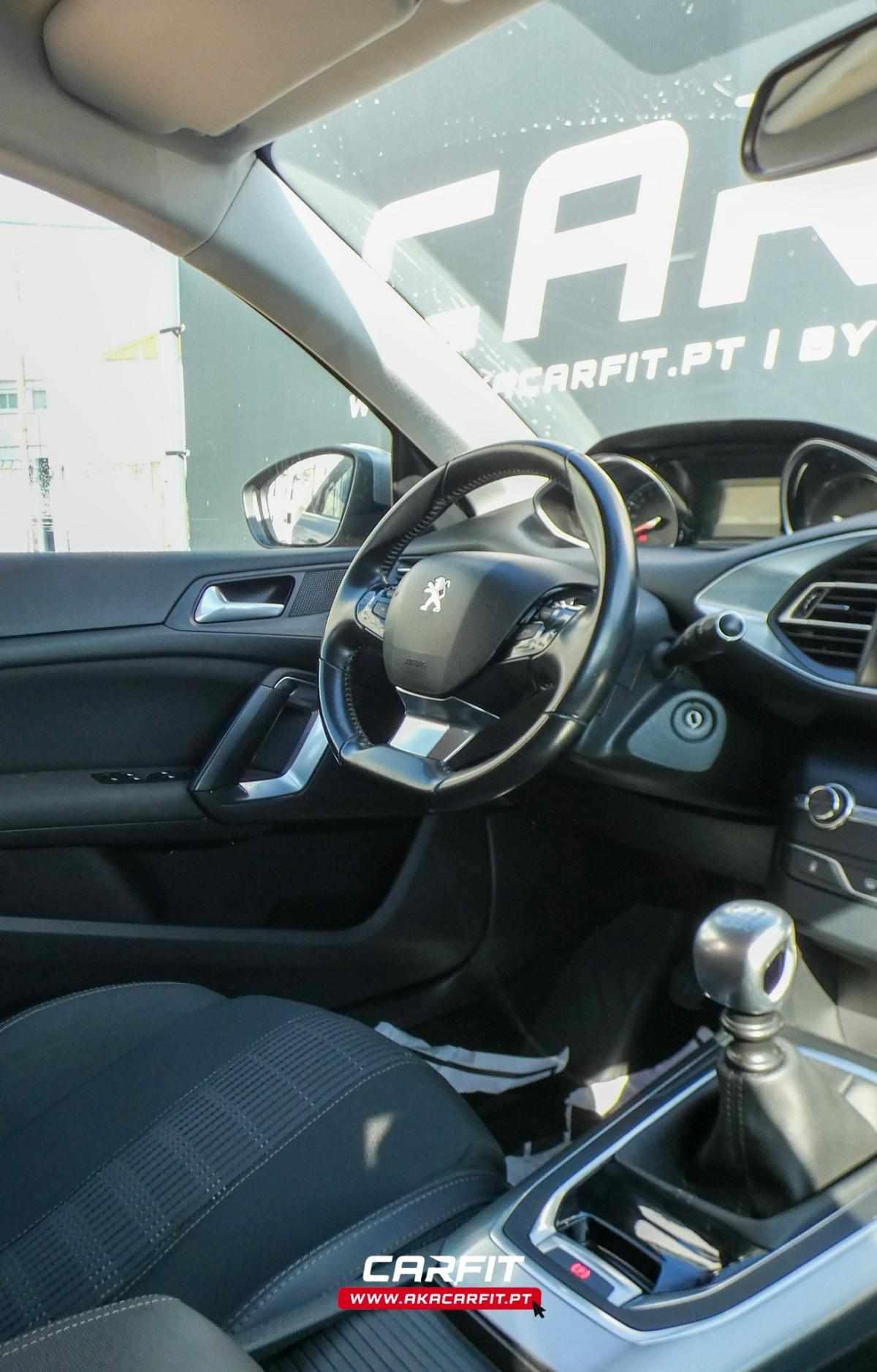 peugeot-308-sw-2017-diesel-1560cc