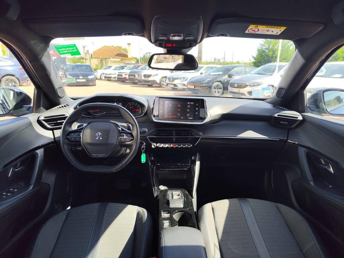 peugeot-2008-2023-gasolina-1199cc