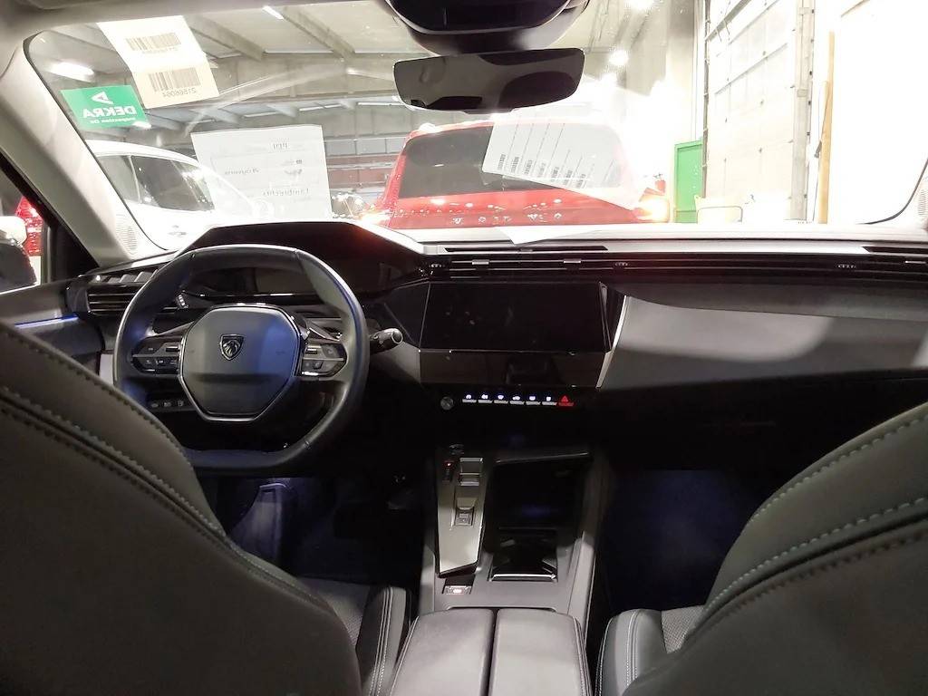peugeot-308-sw-2022-hibrido-a-gasolina-1598cc