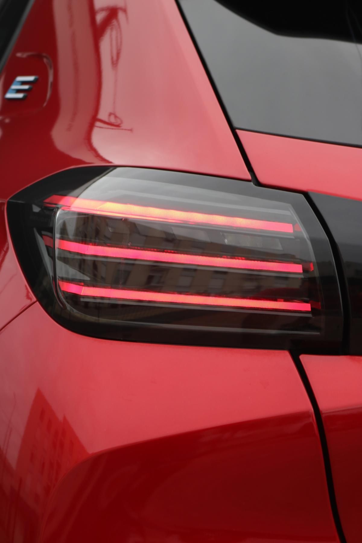 peugeot-208-2024-eletrico-0cc