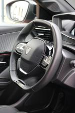 peugeot-208-2024-eletrico-0cc