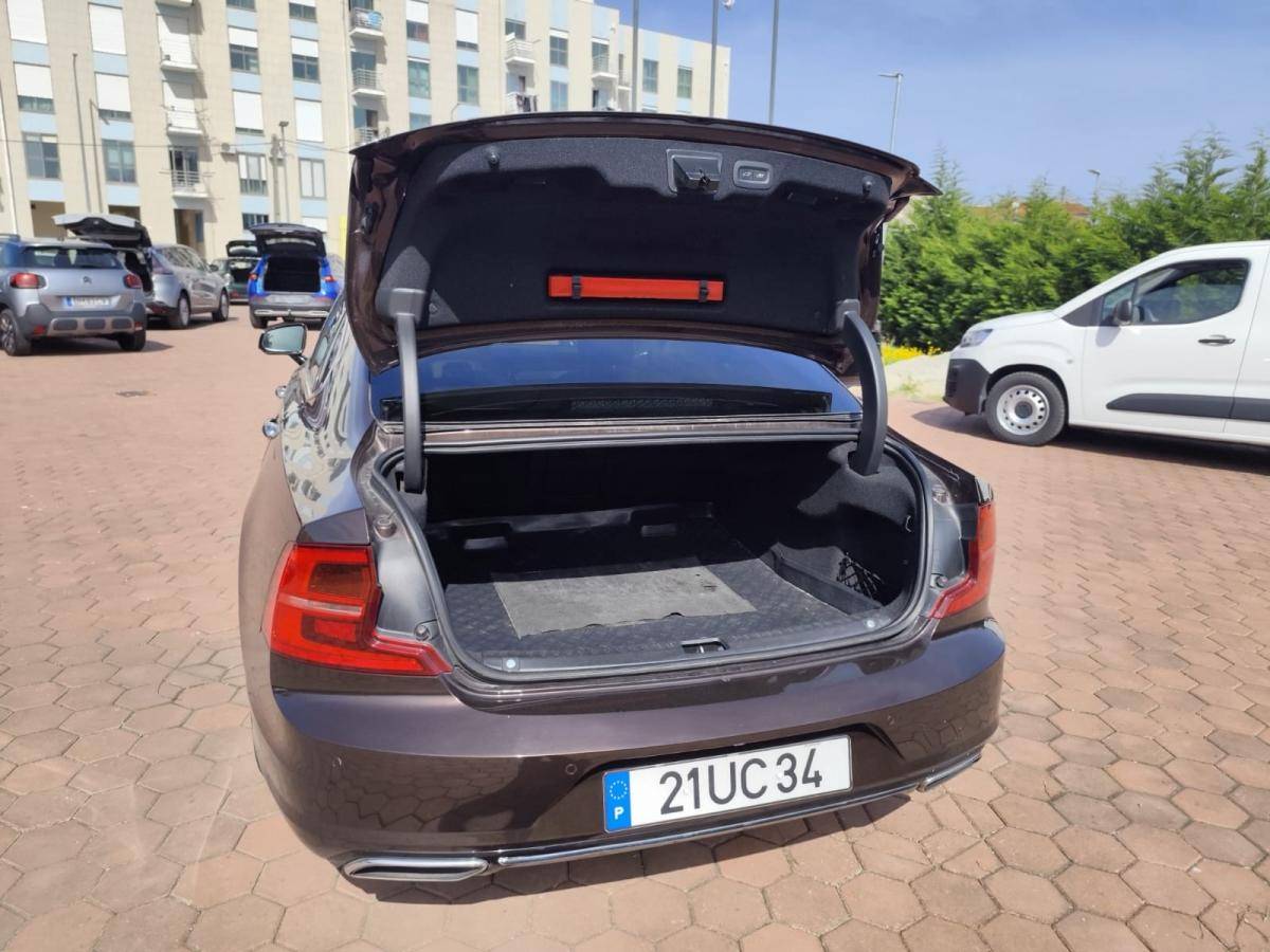 volvo-s90-2018-diesel-1969cc