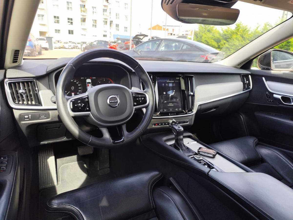 volvo-s90-2018-diesel-1969cc