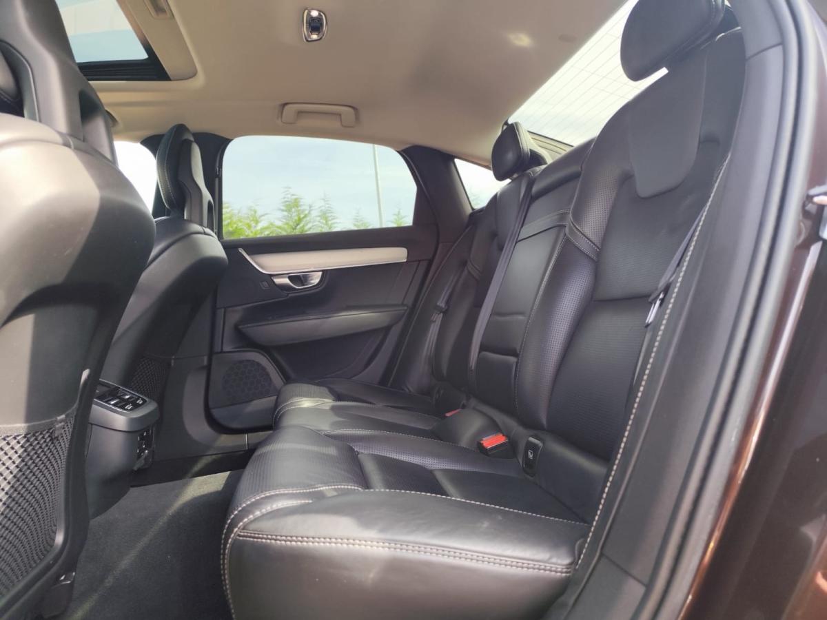 volvo-s90-2018-diesel-1969cc