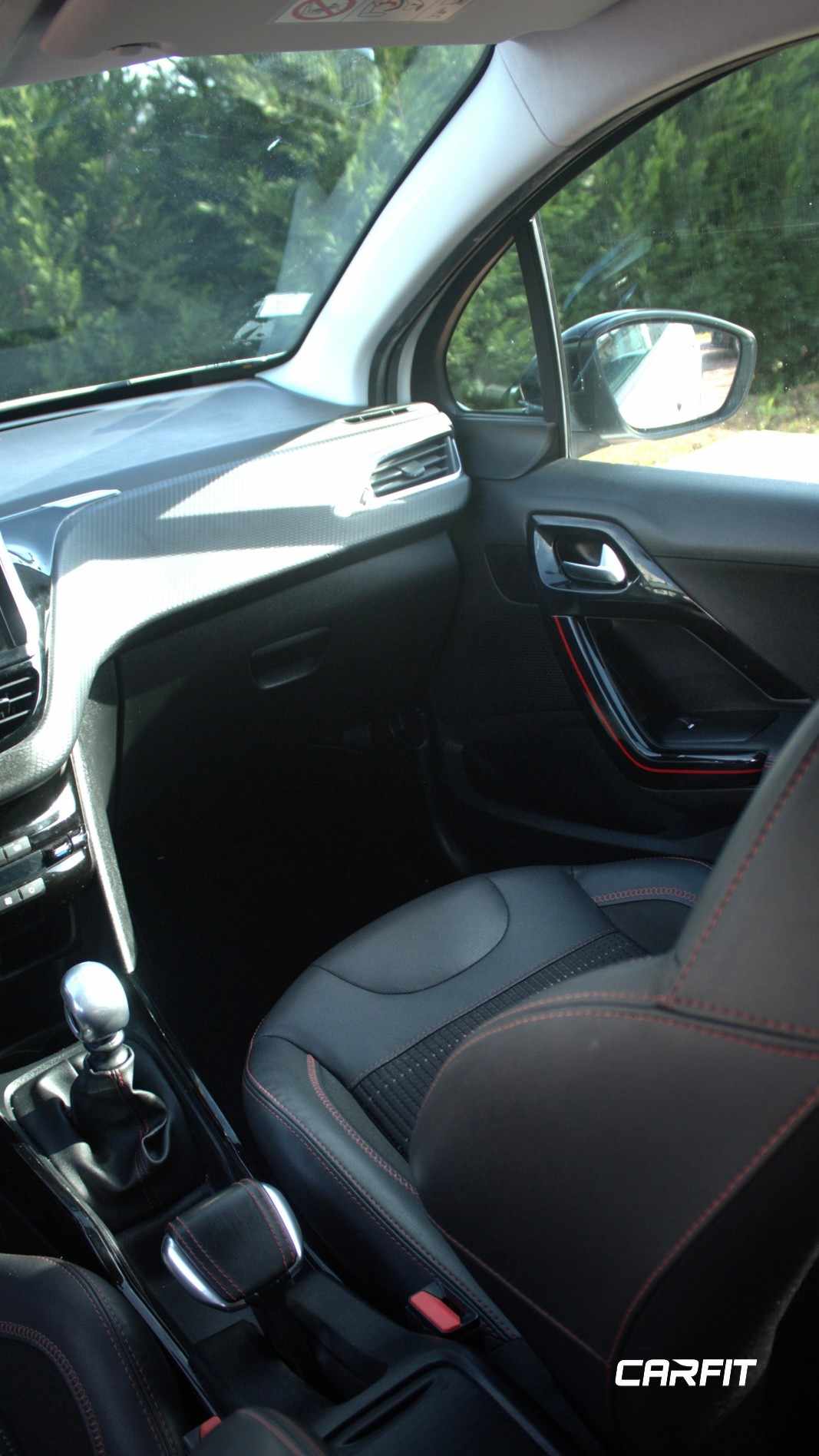 peugeot-2008-2017-gasolina-1199cc