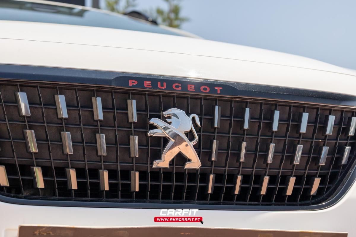 peugeot-2008-2017-gasolina-1199cc