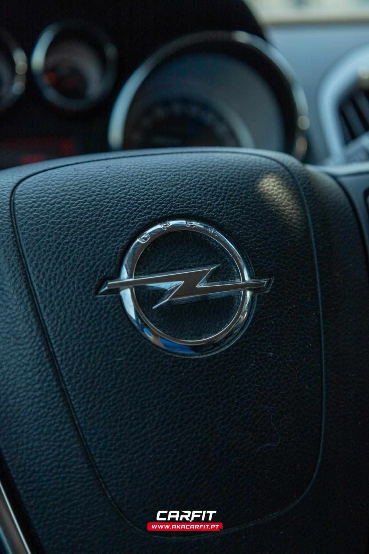 opel-astra-2015-diesel-1598cc