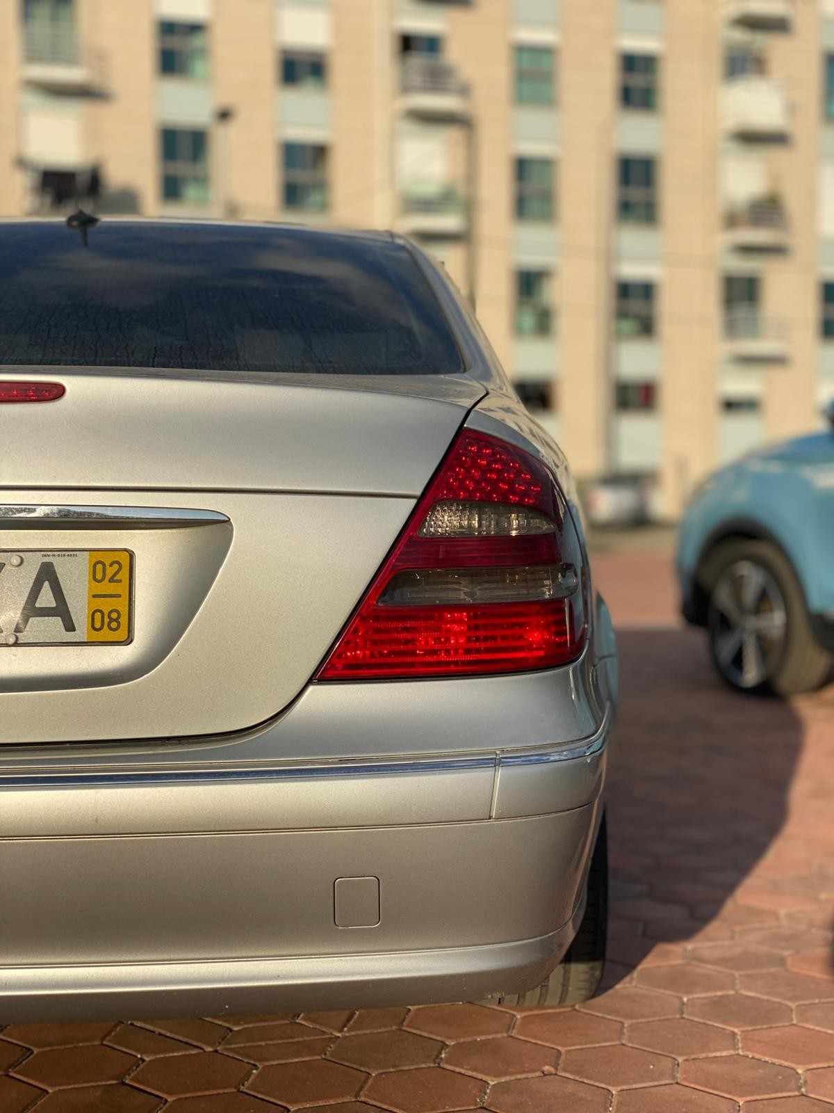 mercedes-benz-classe-e-2002-diesel-2148cc