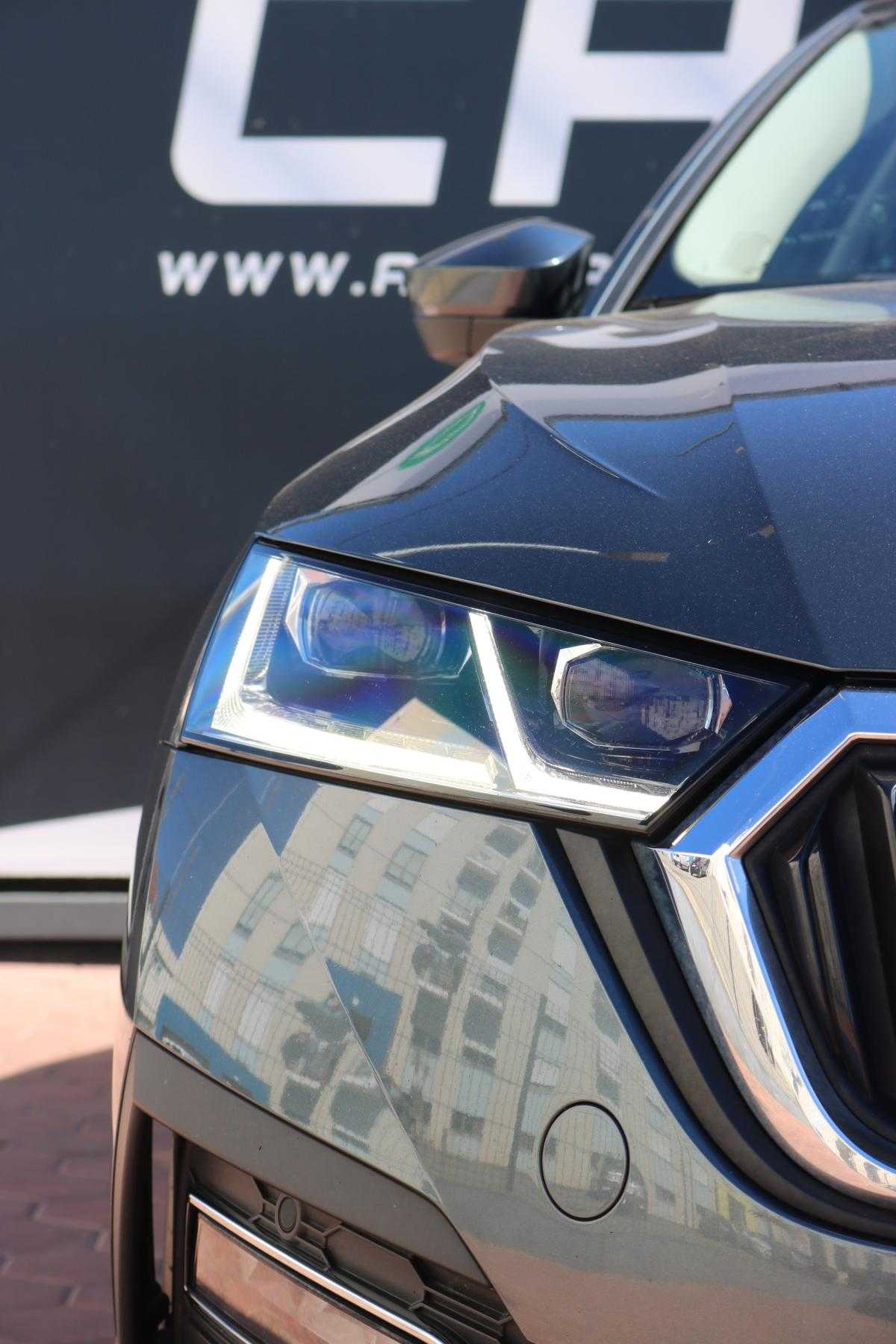 skoda-octavia-2021-hibrido-1498cc