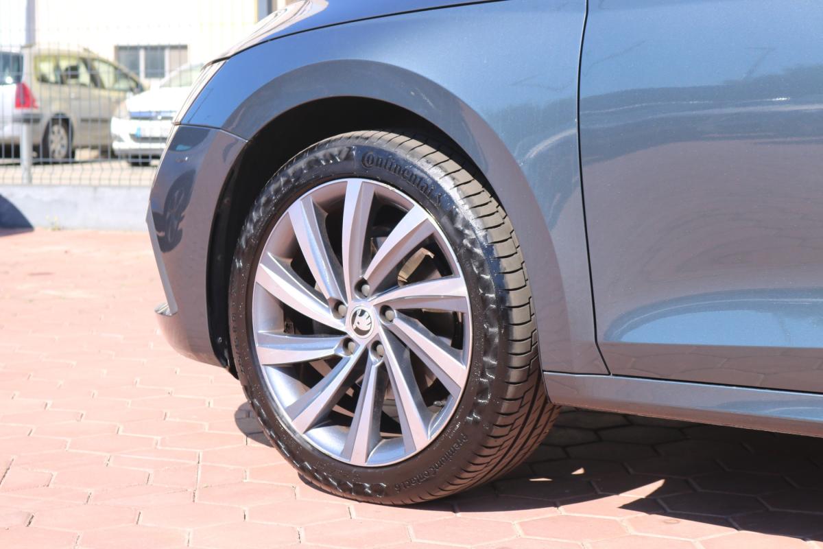 skoda-octavia-2021-hibrido-1498cc