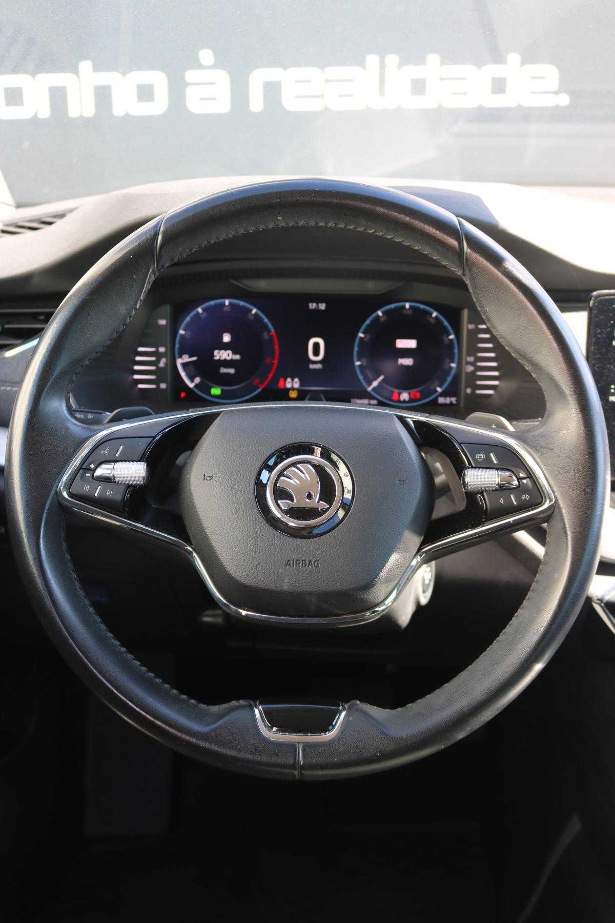 skoda-octavia-2021-hibrido-1498cc