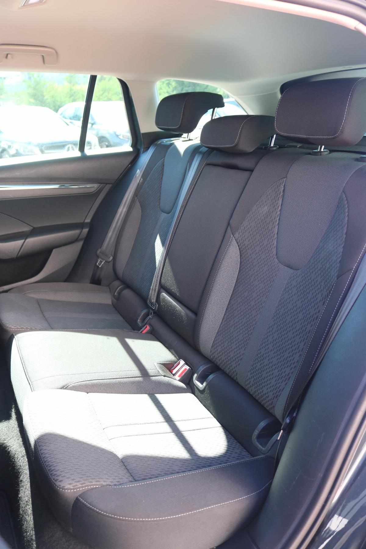 skoda-octavia-2021-hibrido-1498cc