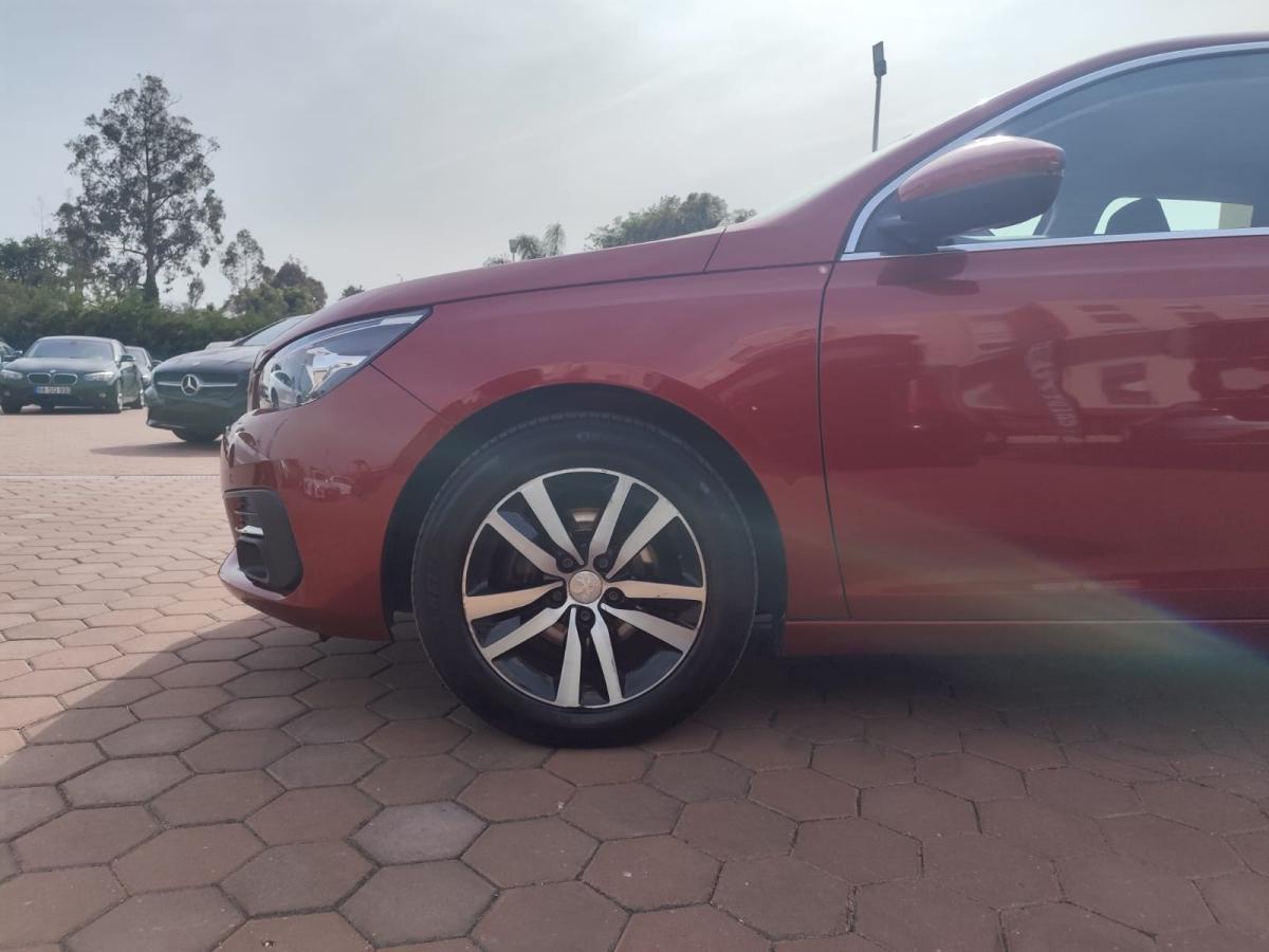 peugeot-308-2019-diesel-1499cc