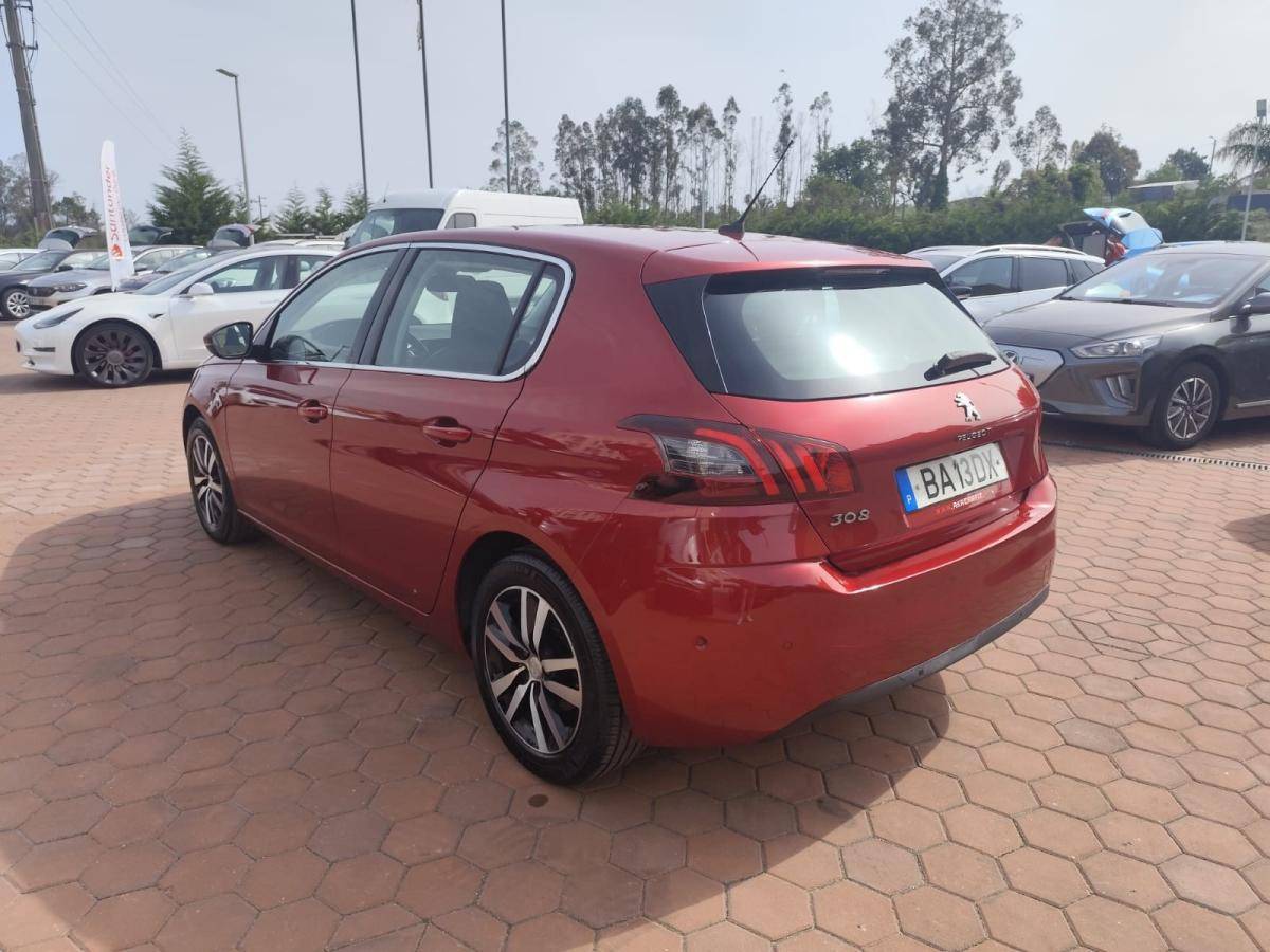 peugeot-308-2019-diesel-1499cc