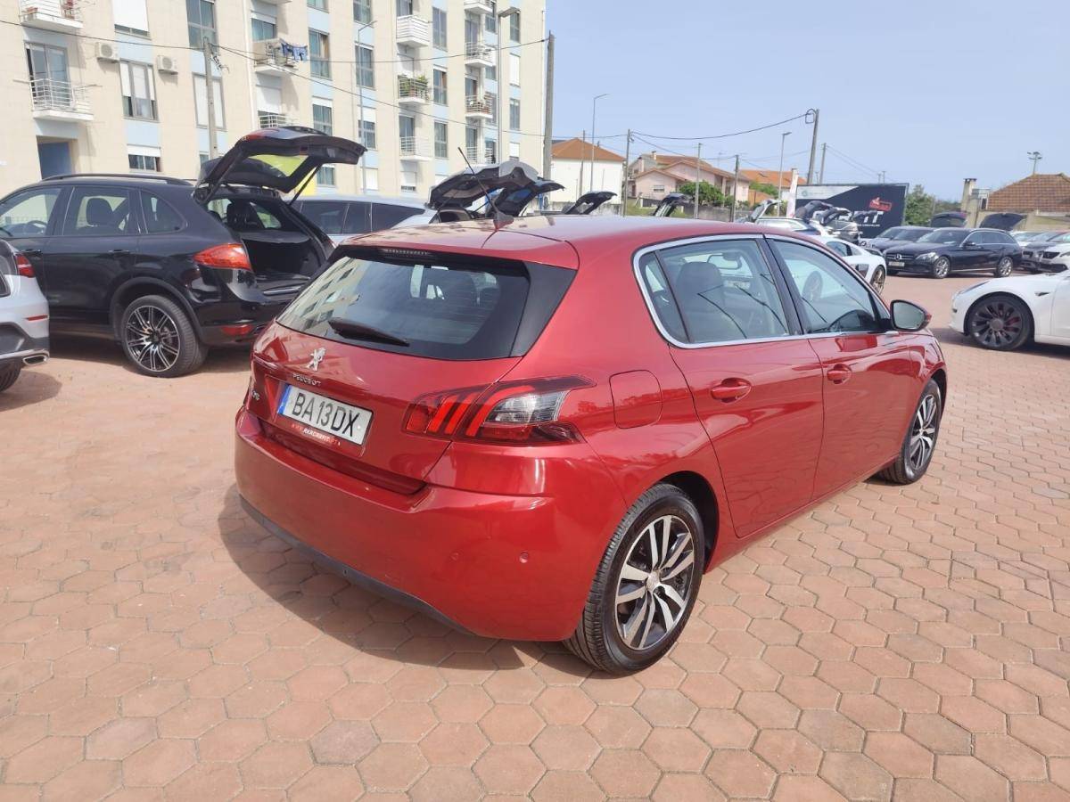 peugeot-308-2019-diesel-1499cc