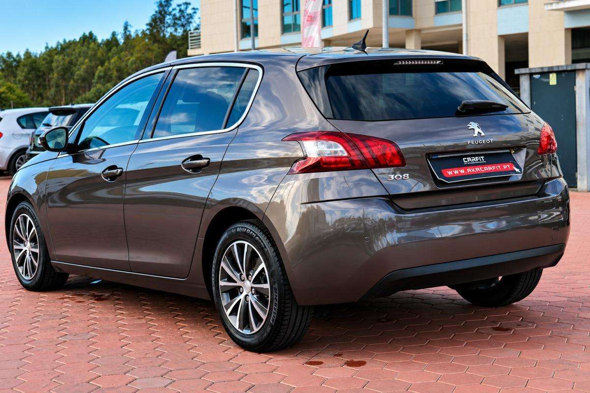 peugeot-308-2015-diesel-1560cc