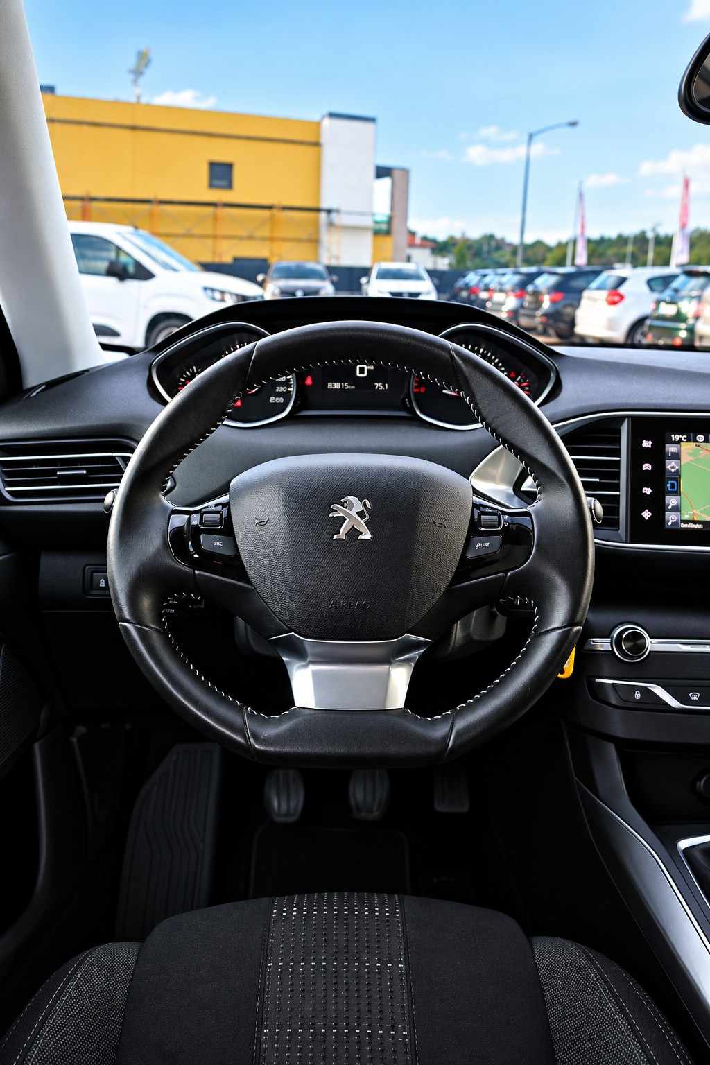 peugeot-308-2015-diesel-1560cc