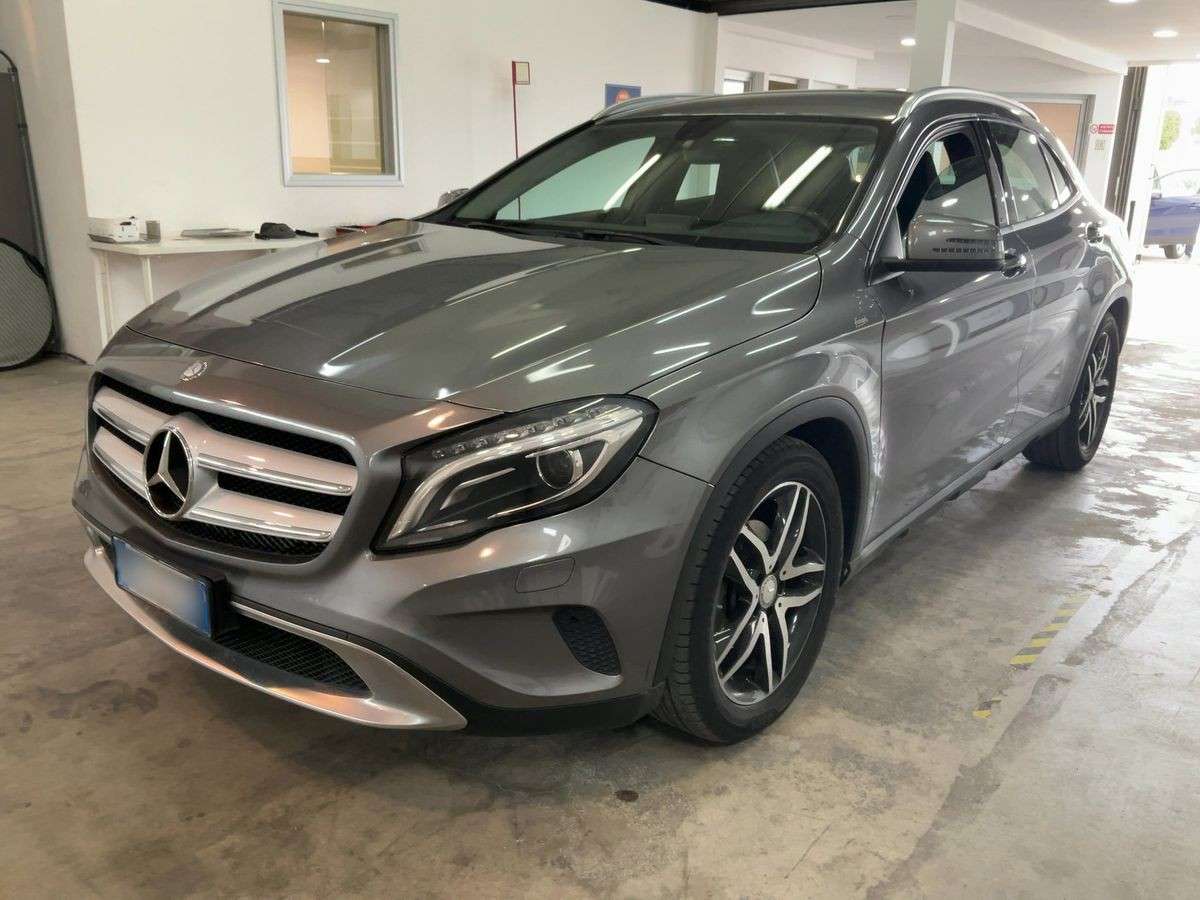 mercedes-benz-gla-2015-diesel-2143cc