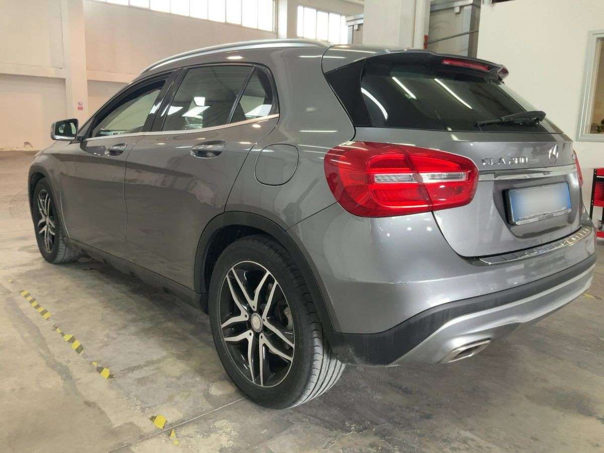 mercedes-benz-gla-2015-diesel-2143cc