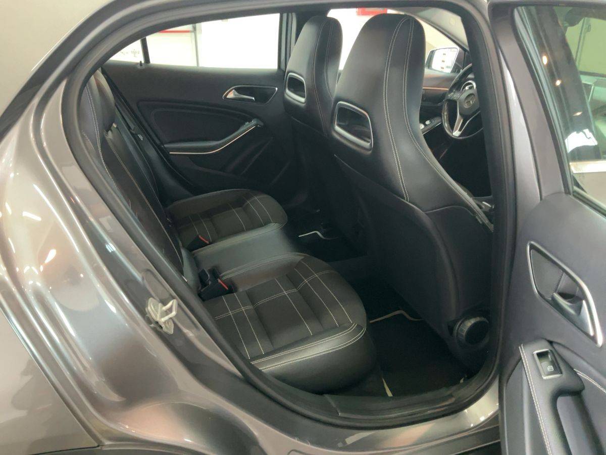 mercedes-benz-gla-2015-diesel-2143cc