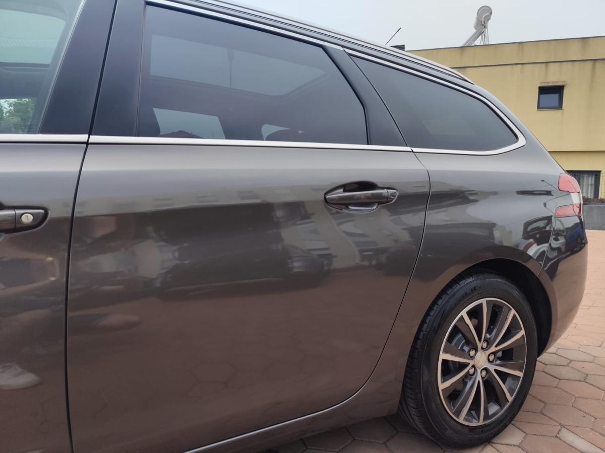 peugeot-308-sw-2015-diesel-1560cc