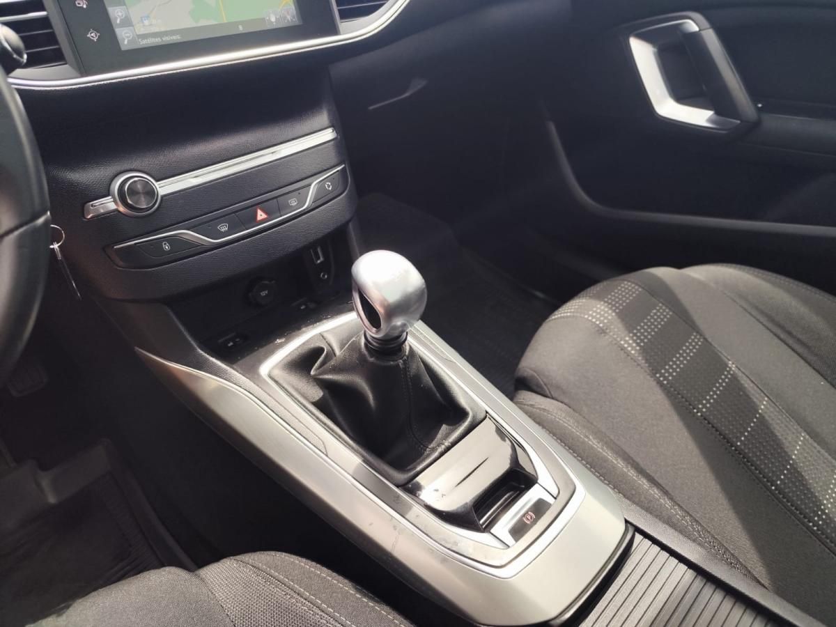 peugeot-308-sw-2015-diesel-1560cc