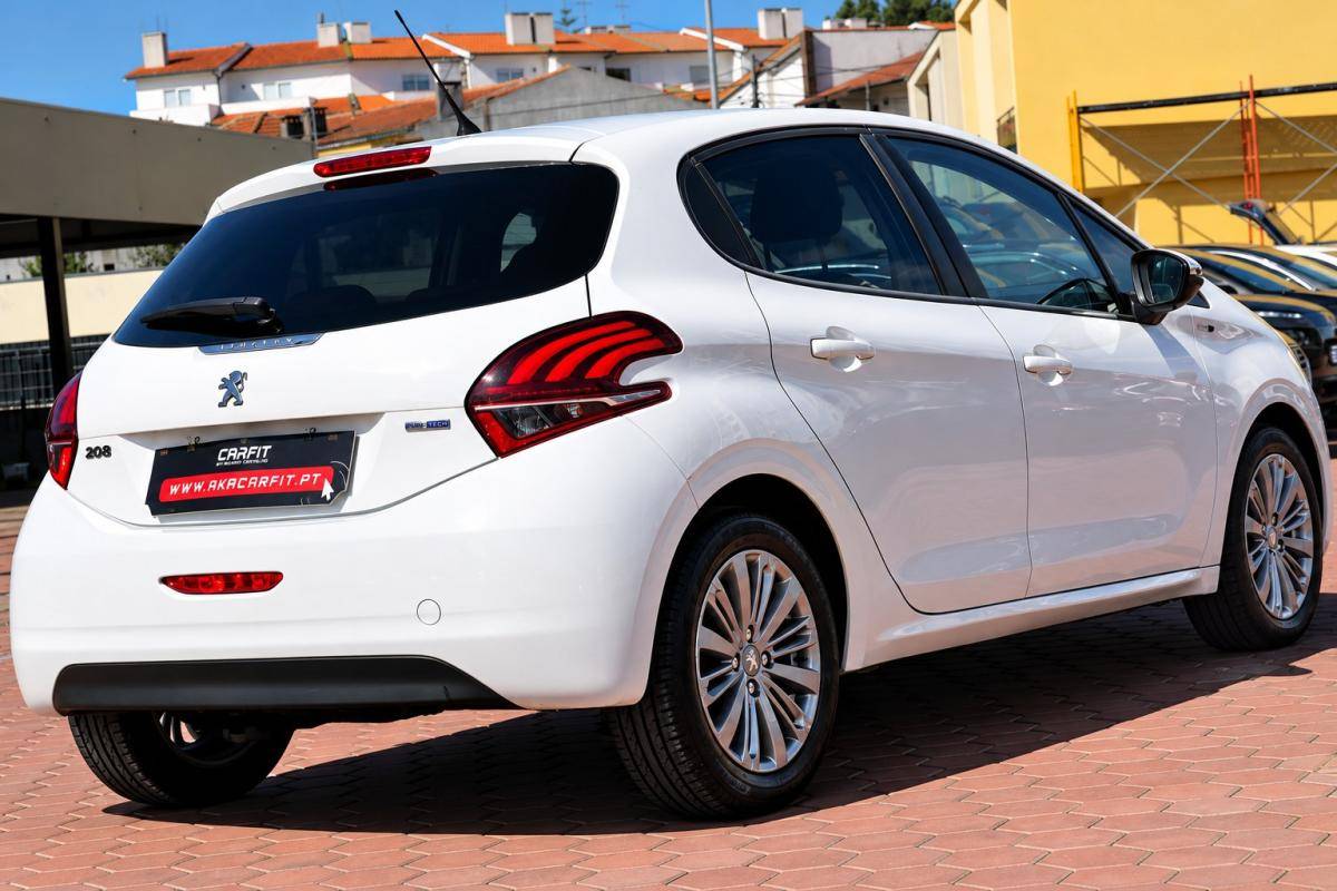 peugeot-208-2016-diesel-1560cc