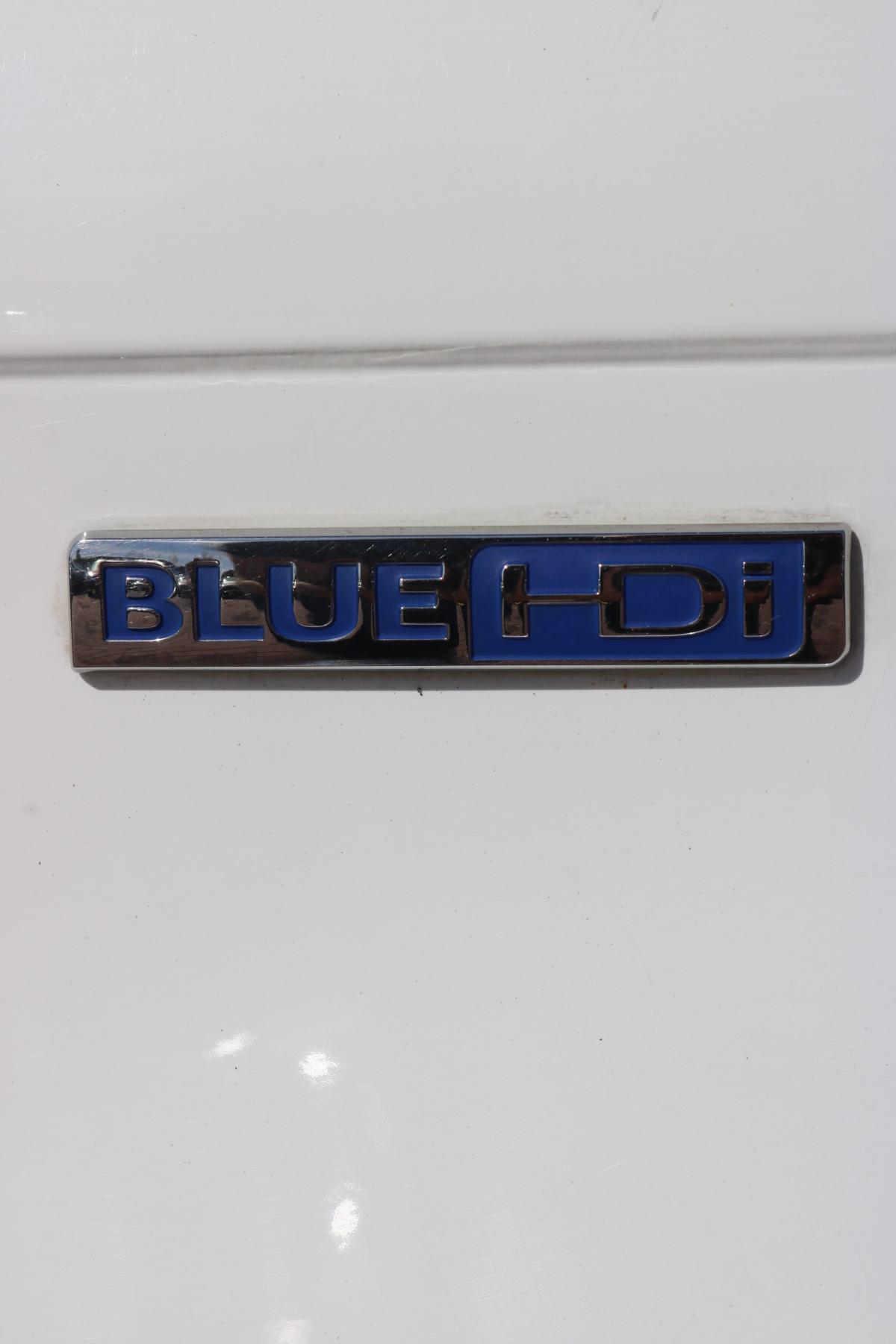 peugeot-208-2016-diesel-1560cc