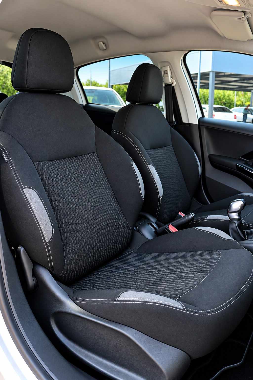 peugeot-208-2016-diesel-1560cc