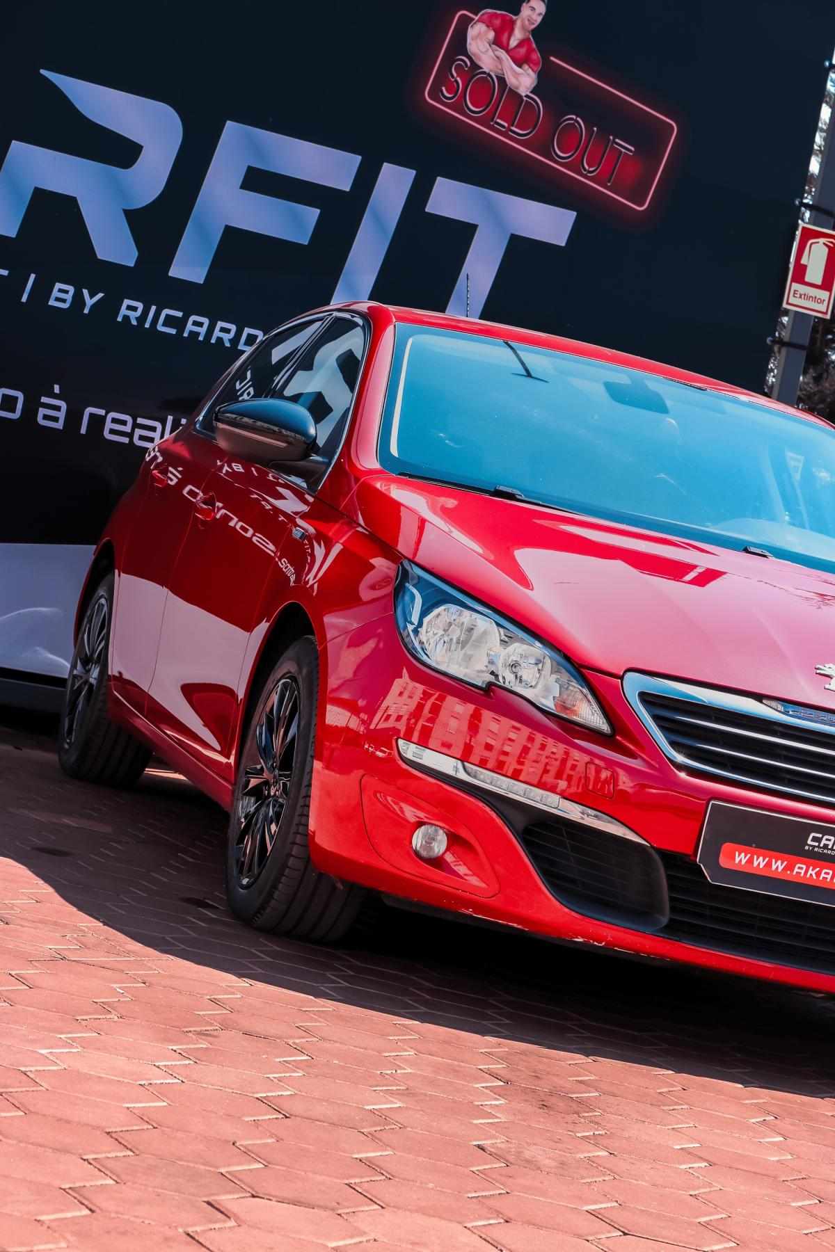 peugeot-308-2015-gasolina-1199cc