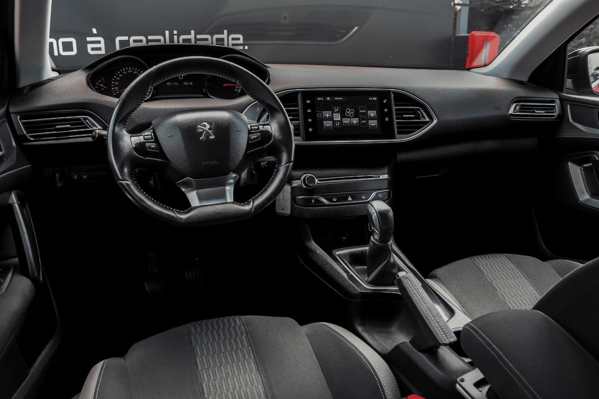 peugeot-308-2015-gasolina-1199cc