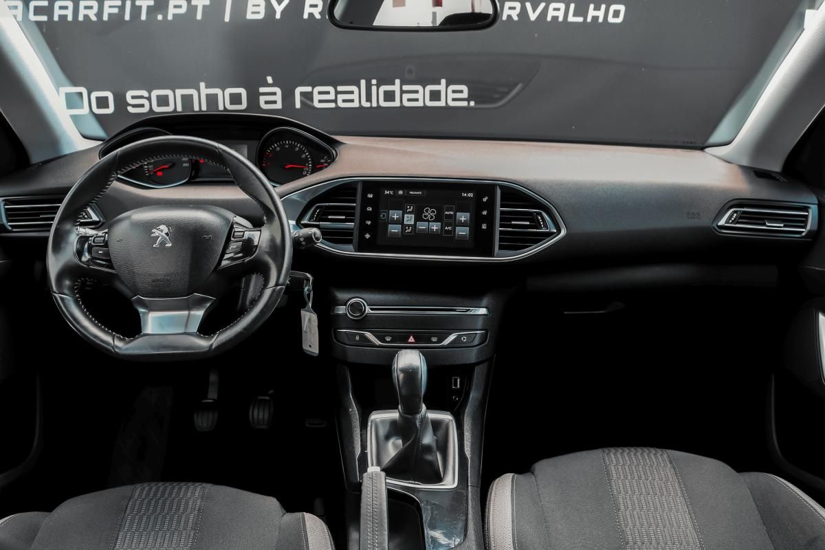 peugeot-308-2015-gasolina-1199cc