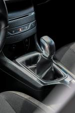 peugeot-308-2015-gasolina-1199cc