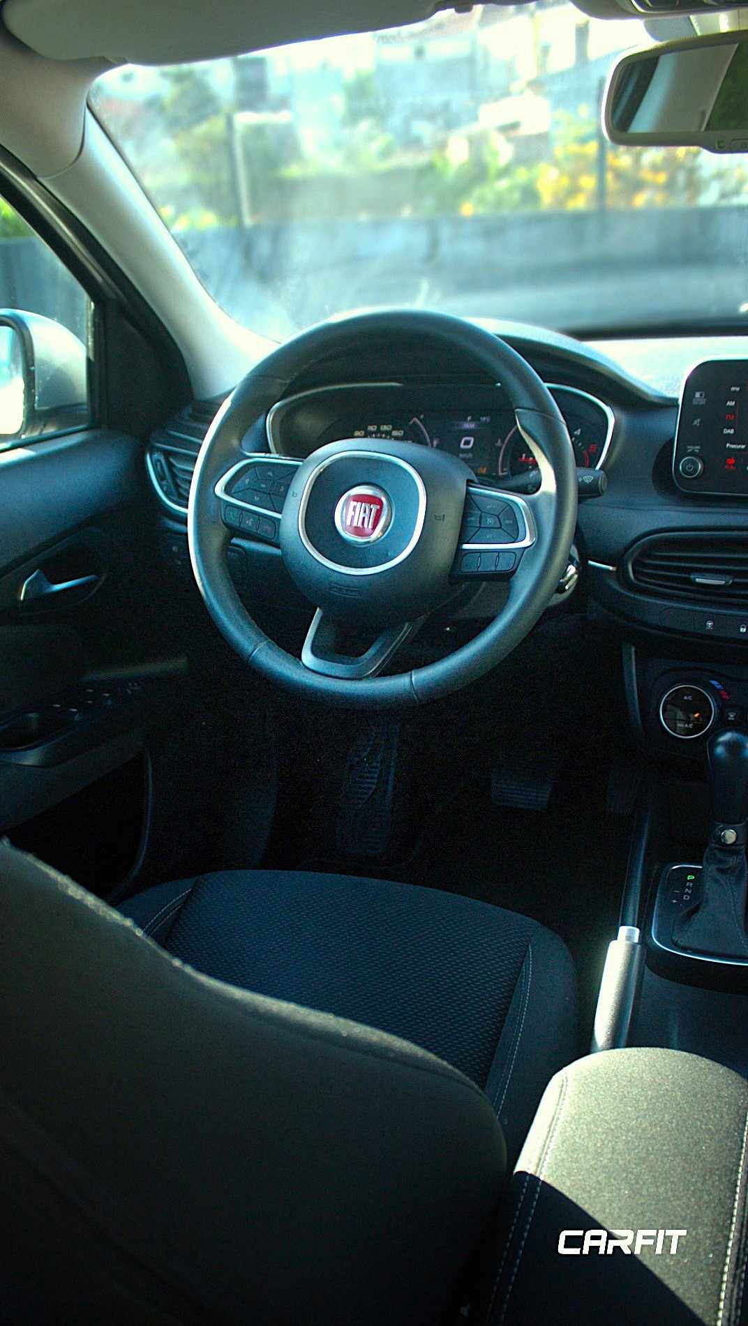 fiat-tipo-station-wagon-2017-diesel-1598cc