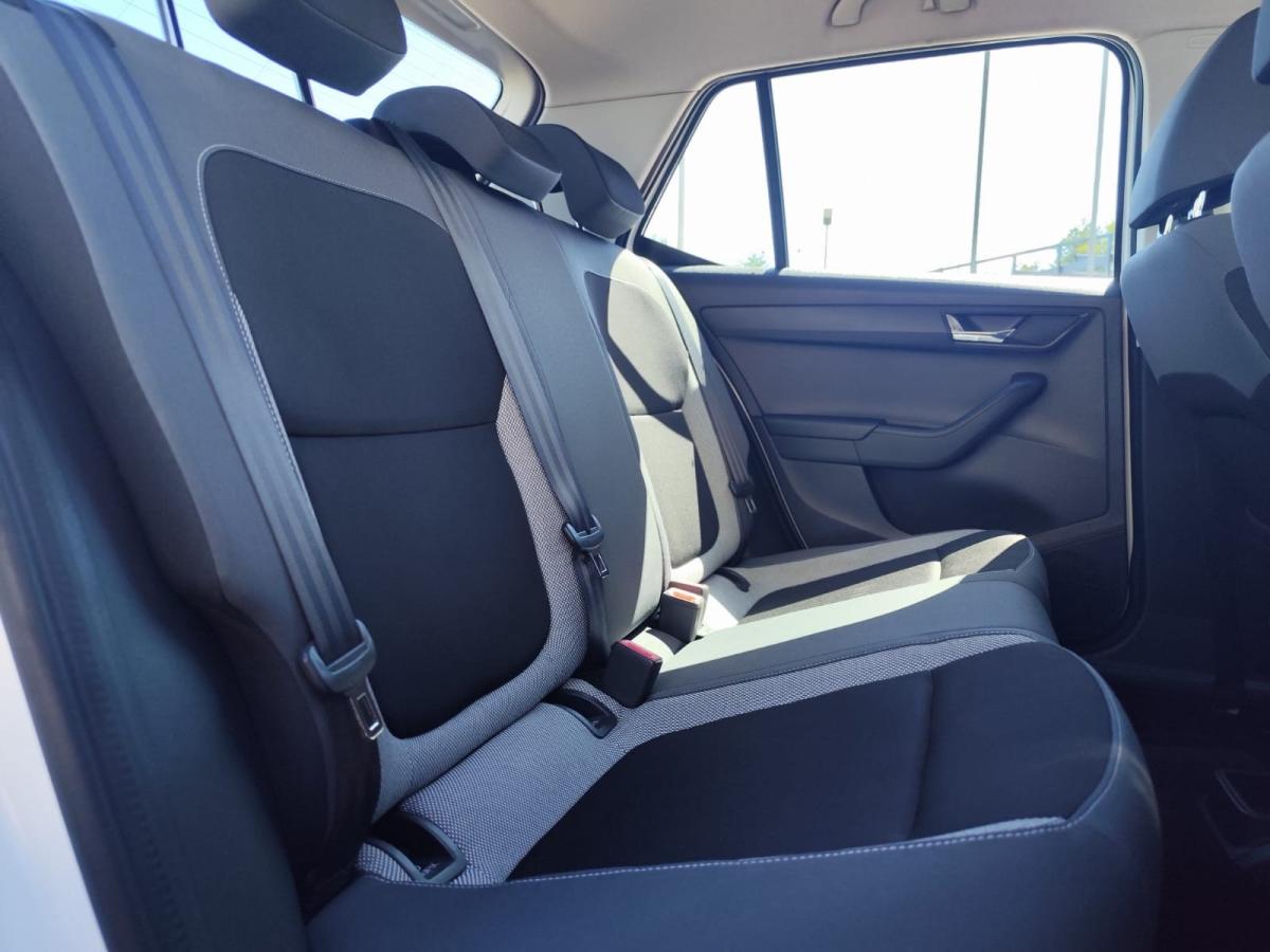 skoda-fabia-2015-gasolina-999cc