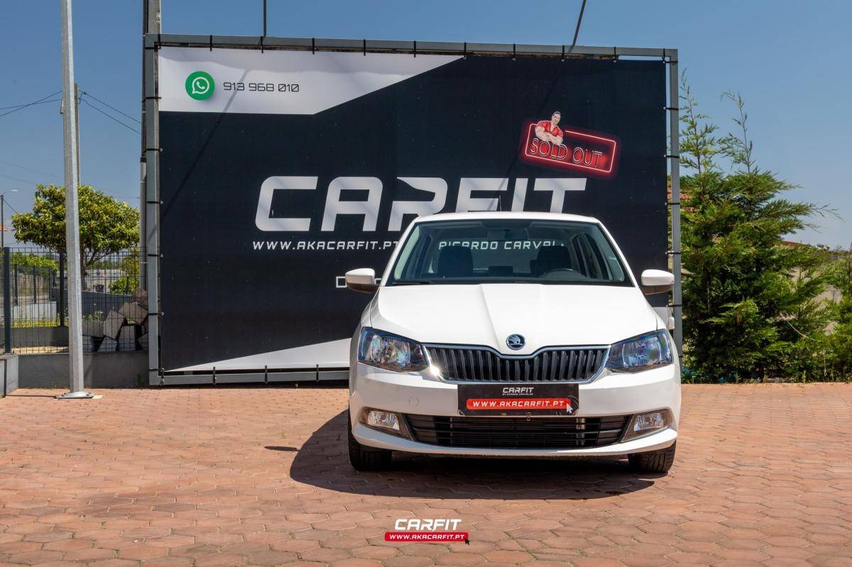 skoda-fabia-2015-gasolina-999cc