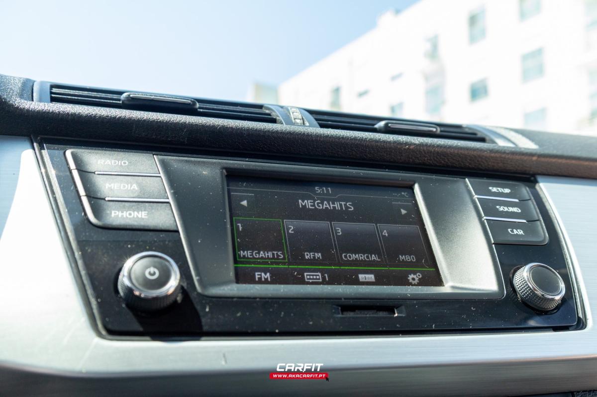 skoda-fabia-2015-gasolina-999cc