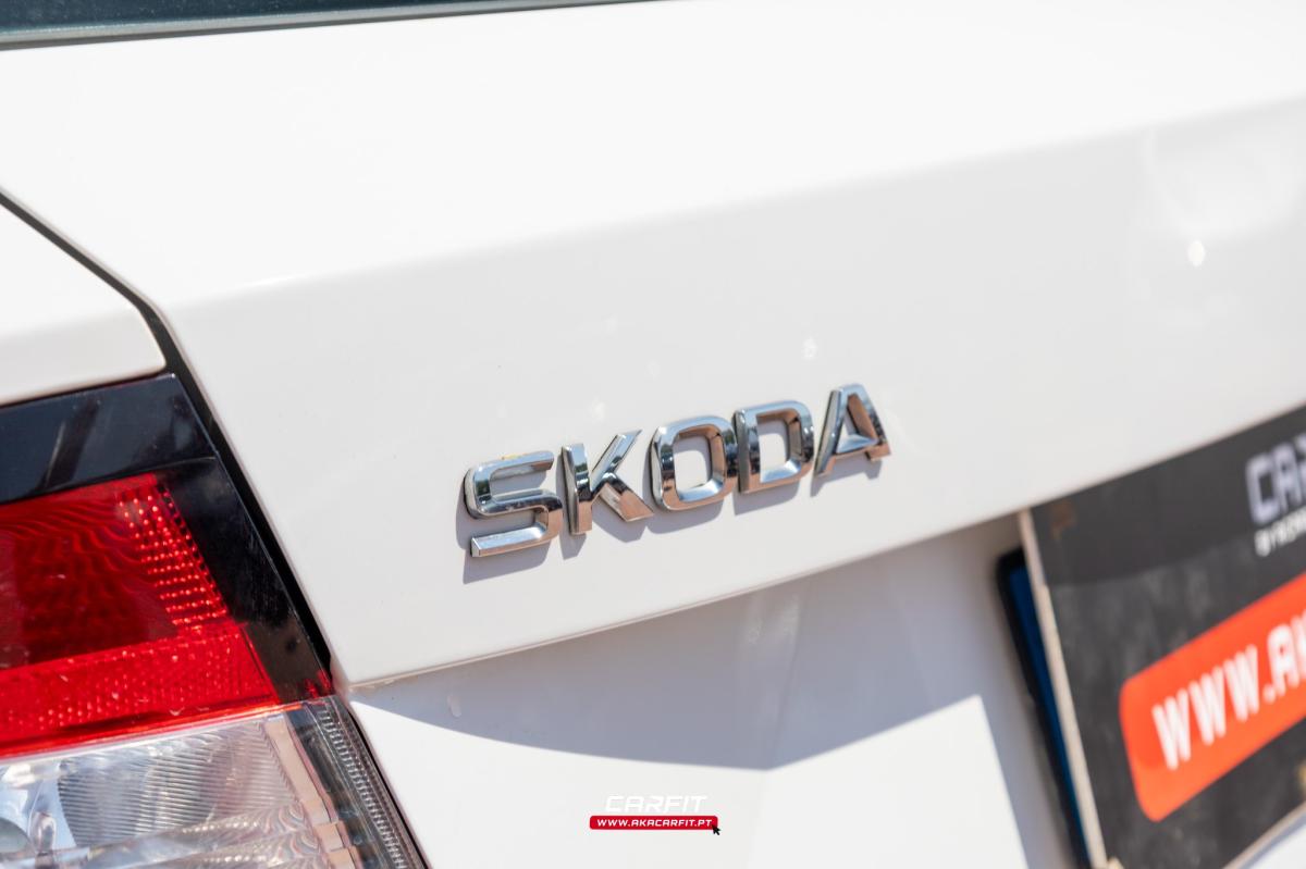 skoda-fabia-2015-gasolina-999cc
